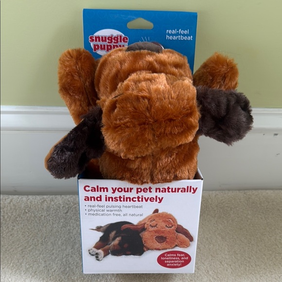 New Snuggle Puppy Plush Calming Puppy Toy with Heartbeat - Picture 1 of 4